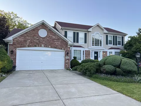 Exterior - 1438 Della Dr, Hoffman Estates, IL 60169 photo 3 of 14