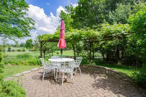 Exterior - 1438 Della Dr, Hoffman Estates, IL 60169 photo 7 of 14
