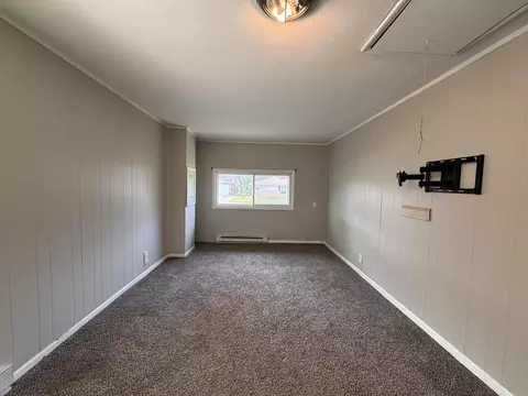 Living - 3312 Maple Ln, Hazel Crest, IL 60429 photo 8 of 8