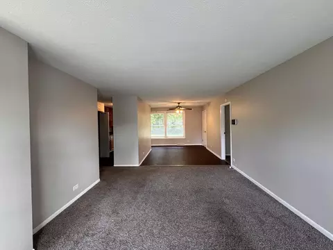Living - 3312 Maple Ln, Hazel Crest, IL 60429 photo 4 of 8