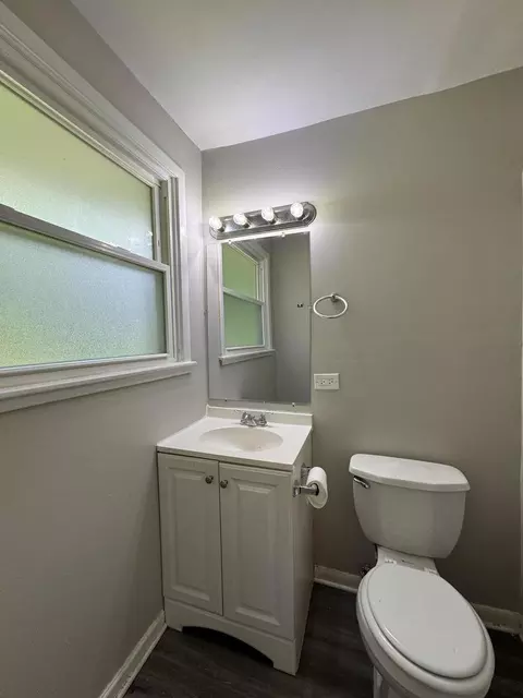 Bath - 3312 Maple Ln, Hazel Crest, IL 60429 photo 1 of 2