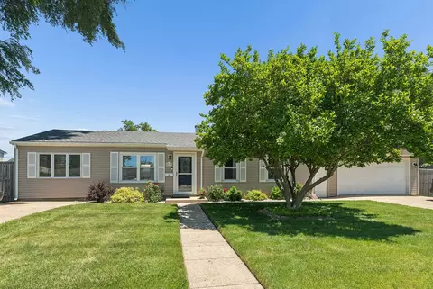 627 Glen Ave, Romeoville, IL 60446