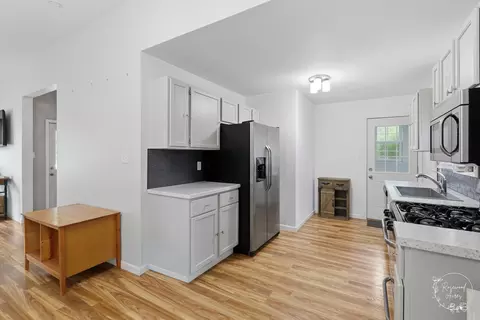 Kitchen - 423 E Front St, Gilman, IL 60938 photo 2 of 3