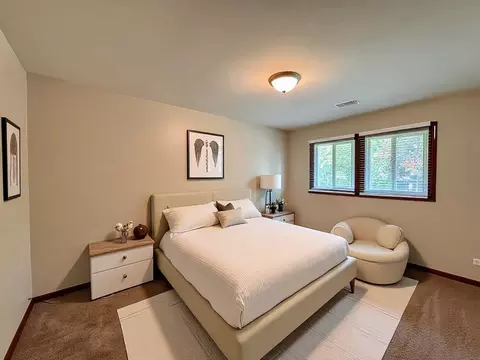 Bedroom - 17945 Maple St, Lansing, IL 60438 photo 3 of 11