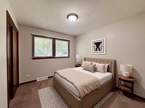 Bedroom - 17945 Maple St, Lansing, IL 60438 photo 5 of 11