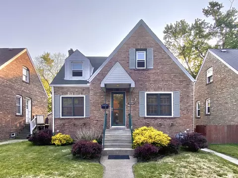 18034 Ridgewood Ave, Lansing, IL 60438