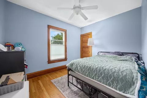 Bedroom - 4029 Amelia Ave, Lyons, IL 60534 photo 1 of 3