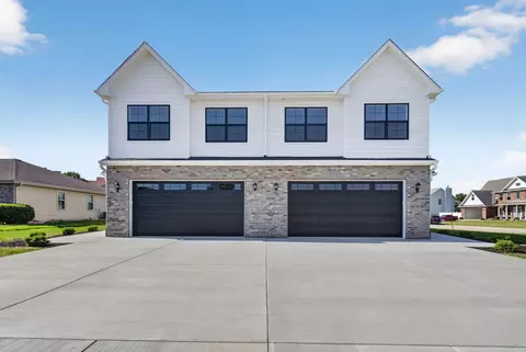 1963 Taller Rd, Morris, IL 60450