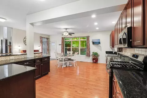 Kitchen - 16324 Hidden River Dr, Plainfield, IL 60586 photo 4 of 4