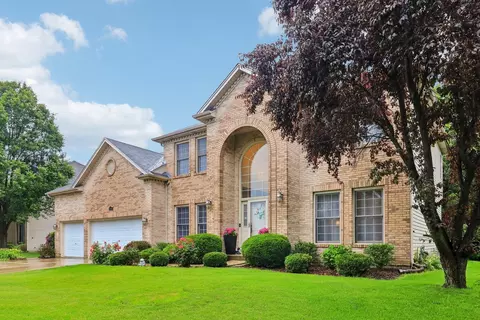 Exterior - 16324 Hidden River Dr, Plainfield, IL 60586 photo 2 of 7