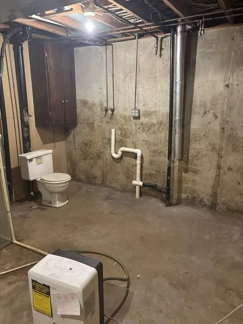 Bath - 301 S 2nd St, Walnut, IL 61376 photo 3 of 3