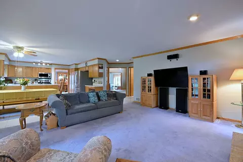 Living - 213 John Dr, Bartlett, IL 60103 photo 5 of 7