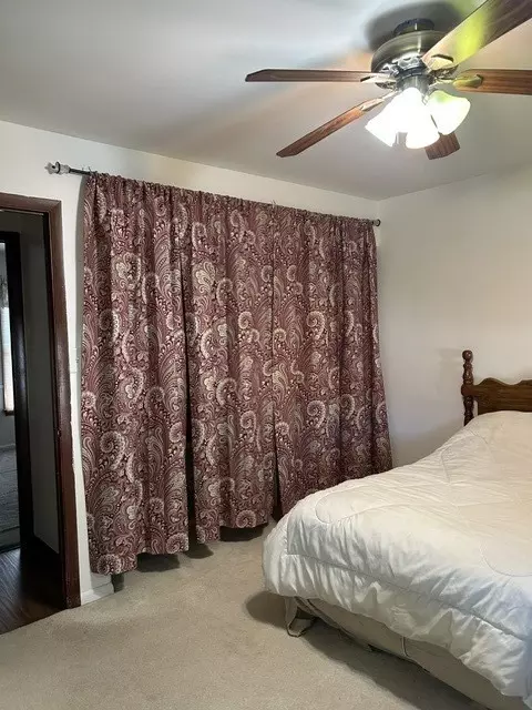 Bedroom - 329 Shield Ct, Bolingbrook, IL 60440 photo 3 of 7