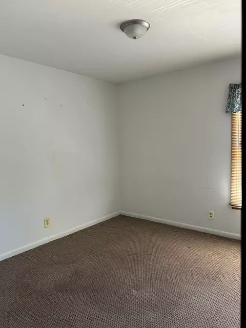 Bedroom - 329 Shield Ct, Bolingbrook, IL 60440 photo 4 of 7