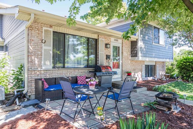 6282 Kit Carson Dr #6282, Hanover Park, IL 60133
