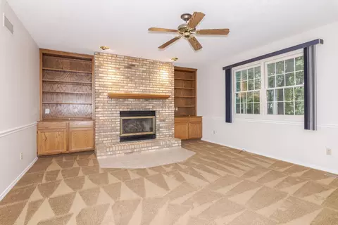 Living - 3 Shagbark Ct, Bloomington, IL 61701 photo 3 of 6