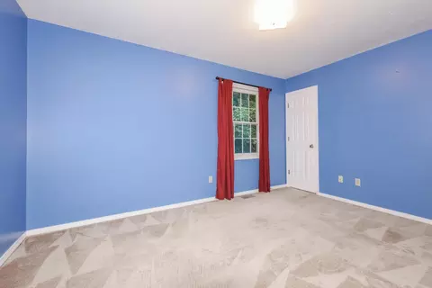 Bedroom - 3 Shagbark Ct, Bloomington, IL 61701 photo 7 of 10
