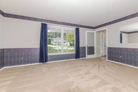 Living - 3 Shagbark Ct, Bloomington, IL 61701 photo 1 of 6