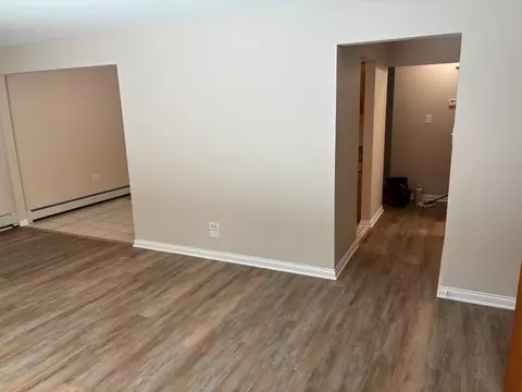 Living - 4616 Maple Ave #1A, Brookfield, IL 60513 photo 2 of 5