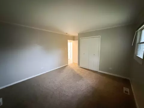 Bedroom - 338 Waldmann Dr, Park Forest, IL 60466 photo 2 of 4