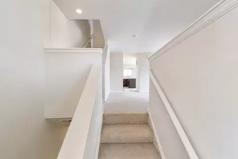 Entry Way - 1709 Windward Dr, Pingree Grove, IL 60140 photo 2 of 4