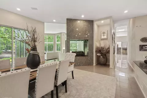 Dining - 2 Dunsinane Ln, Bannockburn, IL 60015 photo 1 of 5