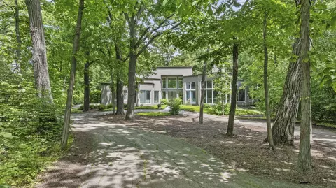 Other - 2 Dunsinane Ln, Bannockburn, IL 60015 photo 1 of 14