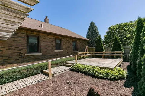 Exterior - 1301 15th Street A St, Moline, IL 61265 photo 12 of 15