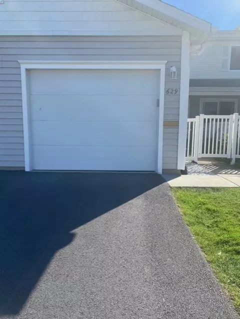 629 Breakers Pt #0, Schaumburg, IL 60194