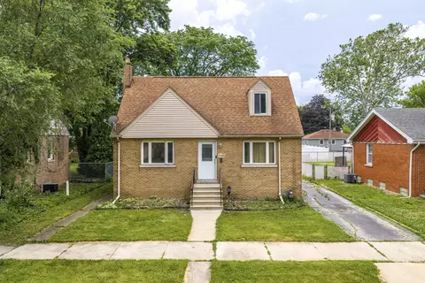 17730 Henry St, Lansing, IL 60438