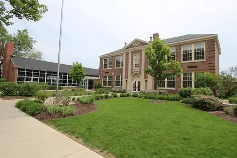 Other - 208 Parkview Rd, Riverside, IL 60546 photo 7 of 10