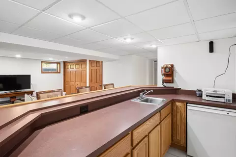 Other - 208 Parkview Rd, Riverside, IL 60546 photo 4 of 10