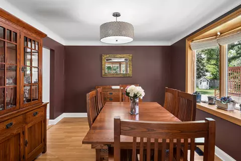Dining - 208 Parkview Rd, Riverside, IL 60546 photo 2 of 2