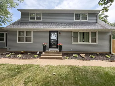 3635 32nd St, Rock Island, IL 61201
