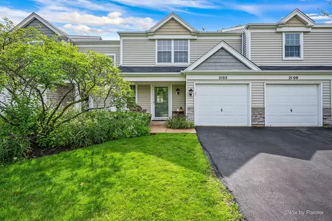 2102 Muirfield Cir, Elgin, IL 60123