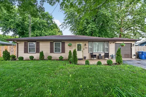 9100 Kings Rd, Morris, IL 60450