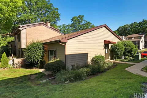 71 Mariner Ln #71, Fox Lake, IL 60020