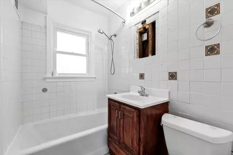 Bath - 57 Wheeling Ave, Wheeling, IL 60090 photo 2 of 2