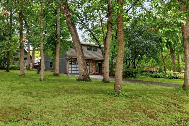 8615 Coral Rd, Wonder Lake, IL 60097