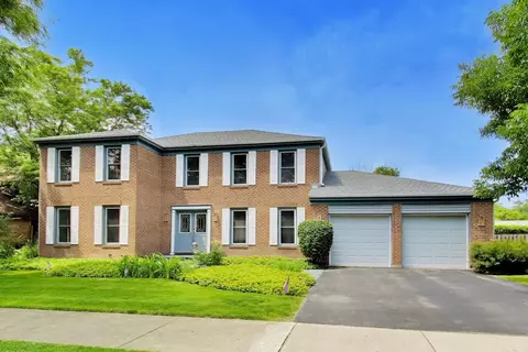 4269 Terri Lyn Ln, Northbrook, IL 60062