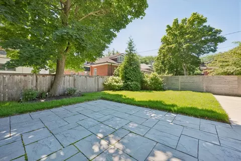 Exterior - 712 Ingleside Pl, Evanston, IL 60201 photo 8 of 8