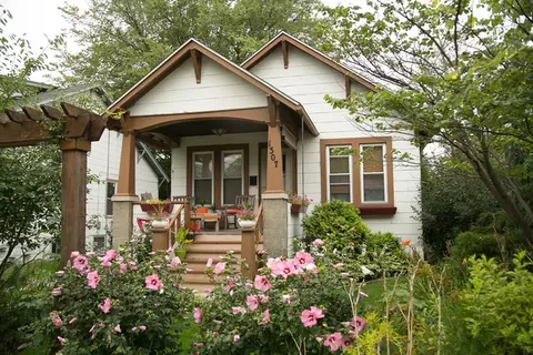1307 Dearborn St, Joliet, IL 60435