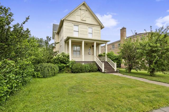 10644 S Walden Pkwy, Chicago, IL 60643
