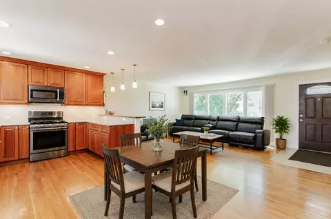 Other - 98 Lancaster Ln, Des Plaines, IL 60018 photo 1 of 2