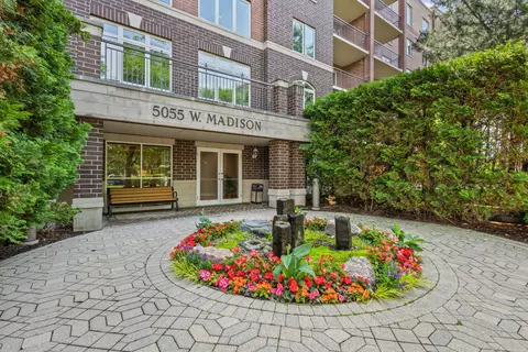 5055 Madison St #403, Skokie, IL 60077
