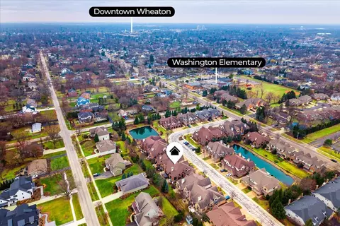 View/Area - 2009 Mackenzie Pl #2009, Wheaton, IL 60187 photo 1 of 1