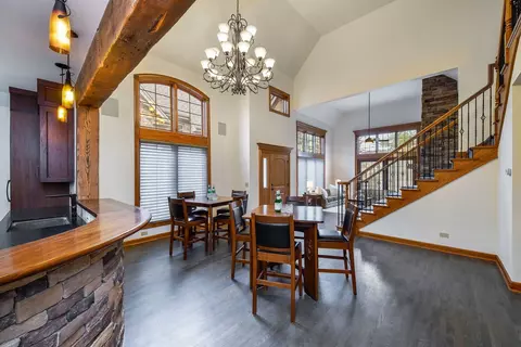 Dining - 2009 Mackenzie Pl #2009, Wheaton, IL 60187 photo 4 of 5