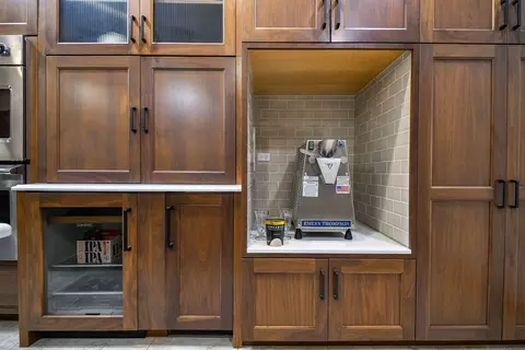 Kitchen - 2009 Mackenzie Pl #2009, Wheaton, IL 60187 photo 3 of 8