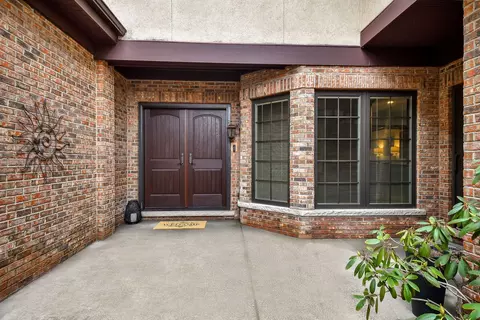 Other - 2009 Mackenzie Pl #2009, Wheaton, IL 60187 photo 1 of 11