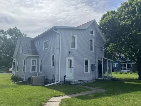 Exterior - 209 N School St, Atkinson, IL 61235 photo 5 of 11